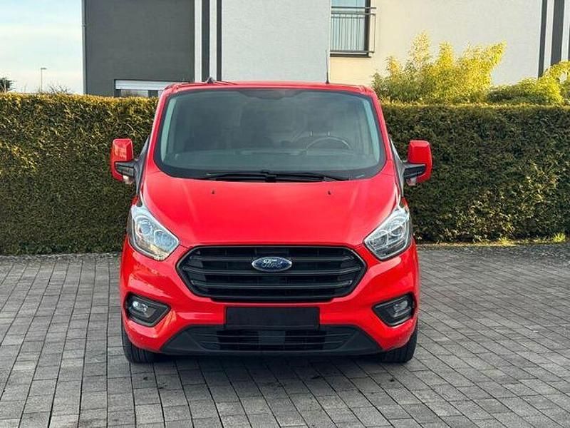 Gebraucht Ford Transit Custom 131 PS (96 kW) 2022 Rot Van / Kleinbus