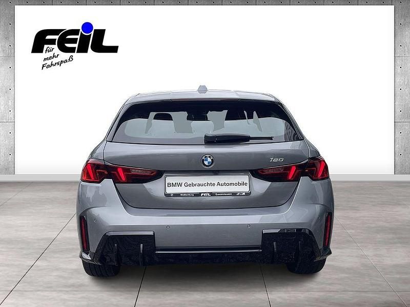 Gebraucht BMW 120 M Sport 170 PS (125 kW) 2024 Skyscraper grau Kleinwagen