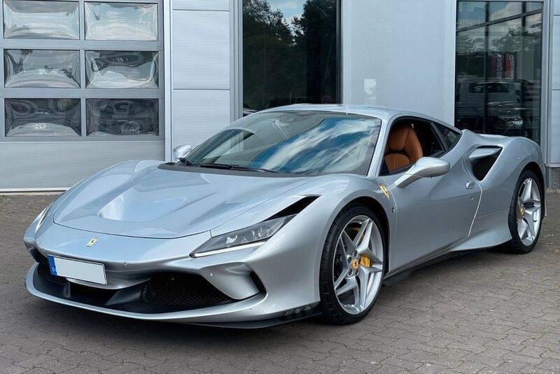 Gebraucht Ferrari F8 721 PS (530 kW) 2022 Silber