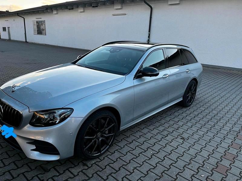 Gebraucht Mercedes E350 AMG 258 PS (189 kW) 2017 Grau Kombi