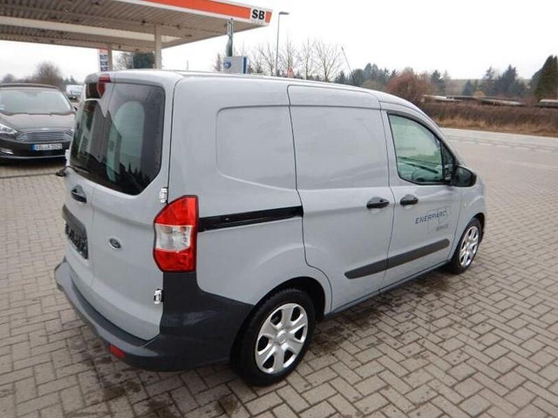 Gebraucht Ford Transit Trend 101 PS (74 kW) 2018 Weiß Limousine
