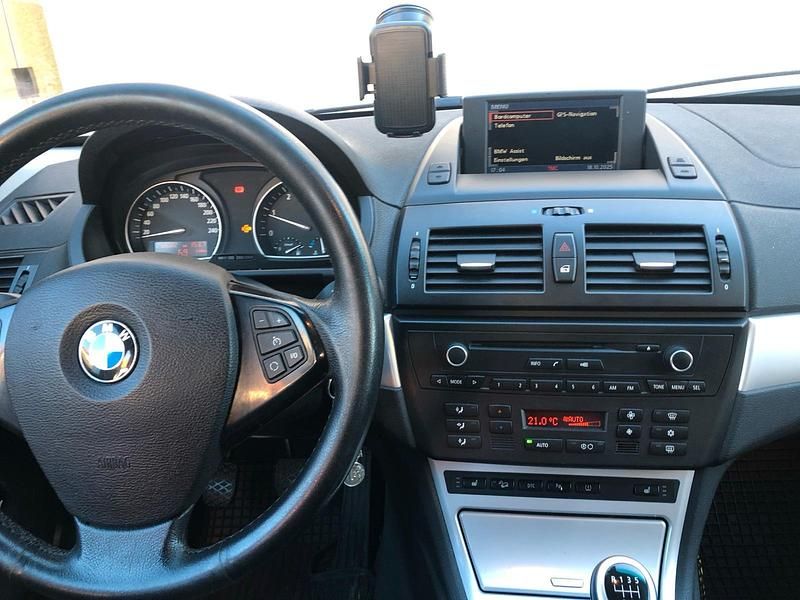 Gebraucht BMW X3 177 PS (130 kW) 2008 Silber SUV