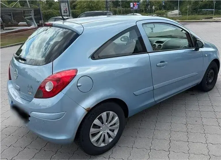 Gebraucht Opel Corsa 90 PS (66 kW) 2006 Blau Kleinwagen