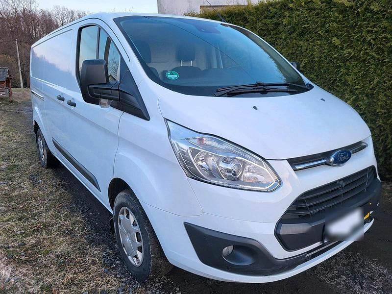 Gebraucht Ford Transit 130 PS (95 kW) 2017 Weiß Van / Kleinbus