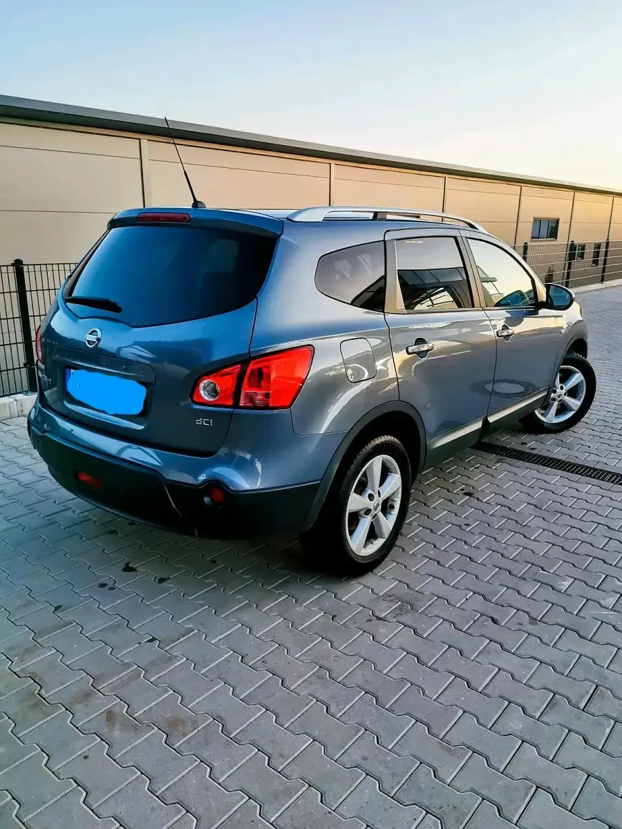 Gebraucht Nissan Qashqai +2 150 PS (110 kW) 2008 Grau SUV