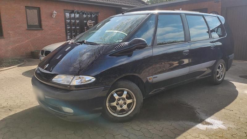 Second-hand Renault Espace 140 CP (102 kW) 2002 Albastru Monovolum
