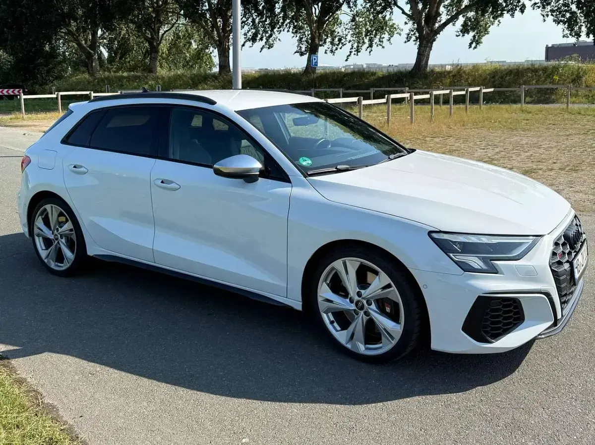 Gebraucht Audi S3 Design 310 PS (228 kW) 2021 Weiß Limousine