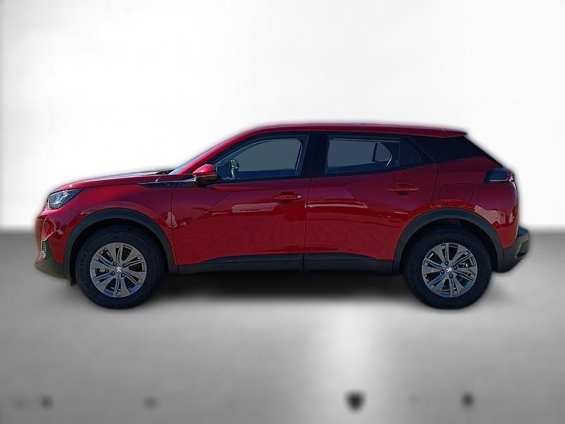 Gebraucht Peugeot e-2008 Active 100 kW (136 PS) 2022 Rot metallic SUV