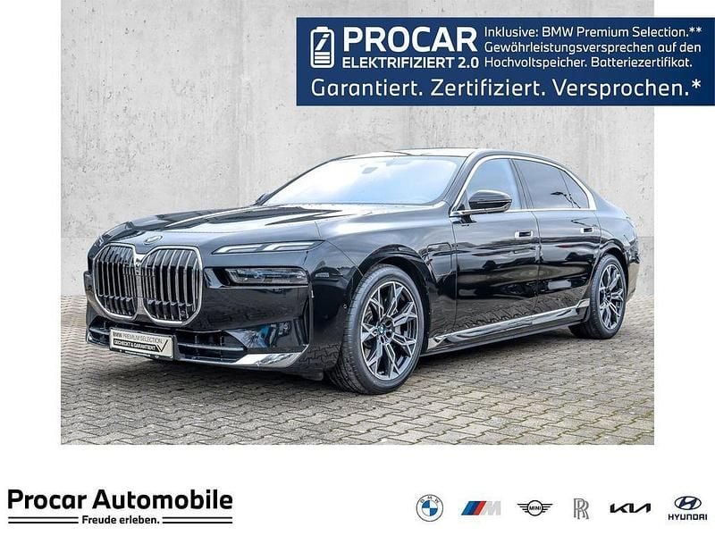 Gebraucht BMW 750e Executive 489 PS (359 kW) 2023 Schwarz Limousine