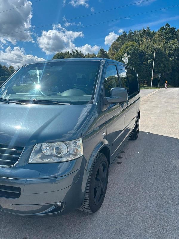 Gebraucht VW Multivan 174 PS (127 kW) 2005 Grau Van / Kleinbus