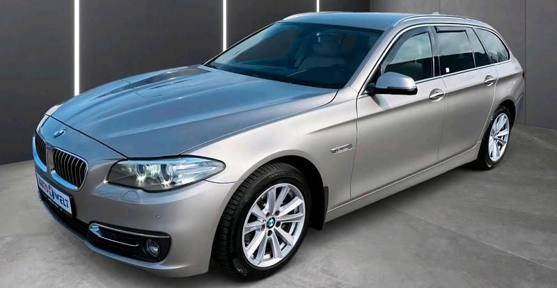 Beige Gebraucht 2013 BMW 520 Luxury Line Kombi | 20.500 € - Bild 1/4