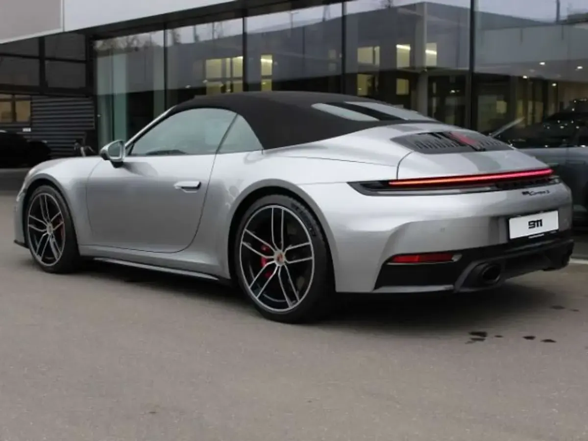 Gebraucht Porsche 911 Carrera S Cabriolet 480 PS (353 kW) 2025 Gtsilbermetallic Cabrio