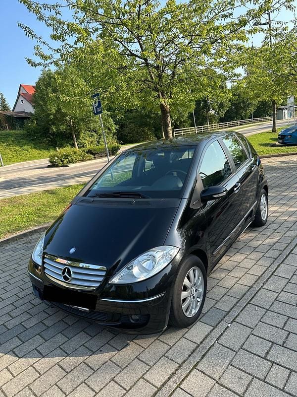 Schwarz Gebraucht 2007 Mercedes A170 Kleinwagen | 3.300 € (Fairer Preis) - Bild 1/4