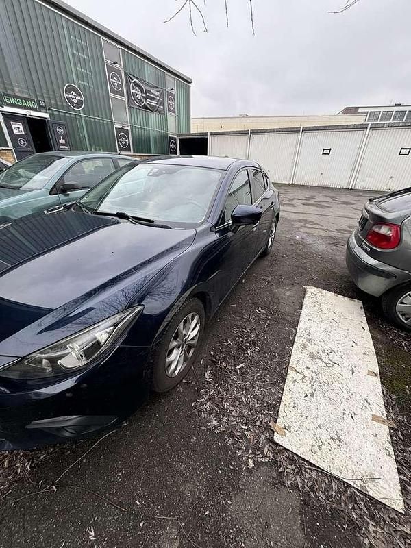 Gebraucht Mazda 3 Center-Line 150 PS (110 kW) 2014 Mitternachtsblau metallic Kleinwagen