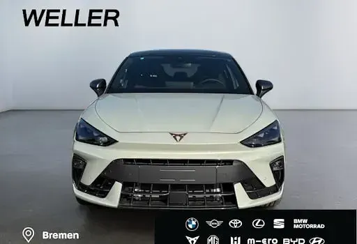 Używany Cupra Leon VZ 325 KM (239 kW) 2025 Szary Sedan/Limuzyna
