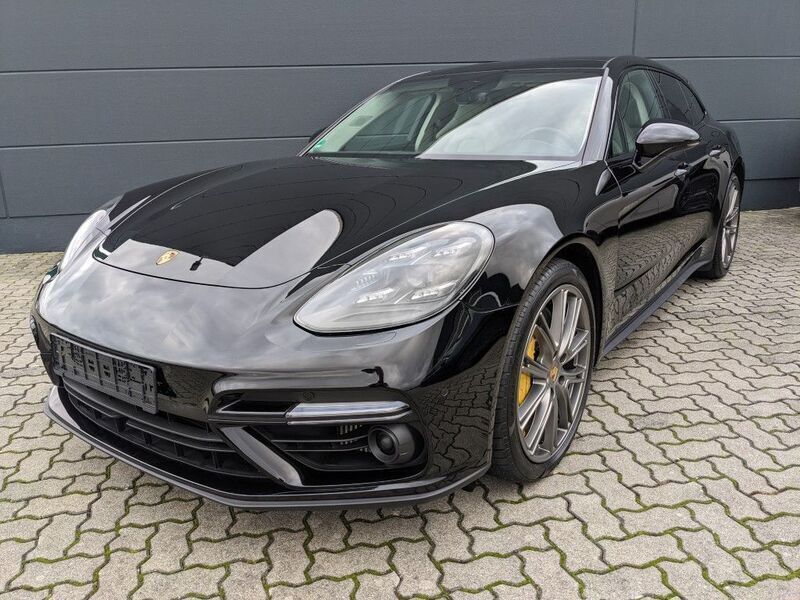 Schwarz Gebraucht 2018 Porsche Panamera Turbo Sport Turismo Limousine | 87.480 € - Bild 1/4