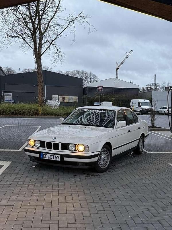 Gebraucht BMW 520 Basis 150 PS (110 kW) 1991 Limousine