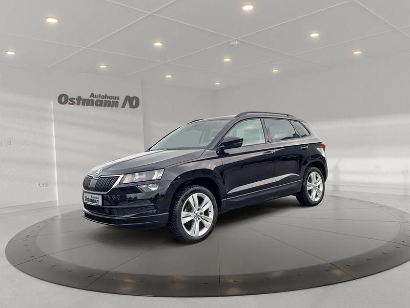 Schwarz Gebraucht 2021 Skoda Karoq Style SUV | 23.341 € (Guter Preis) - Bild 1/4