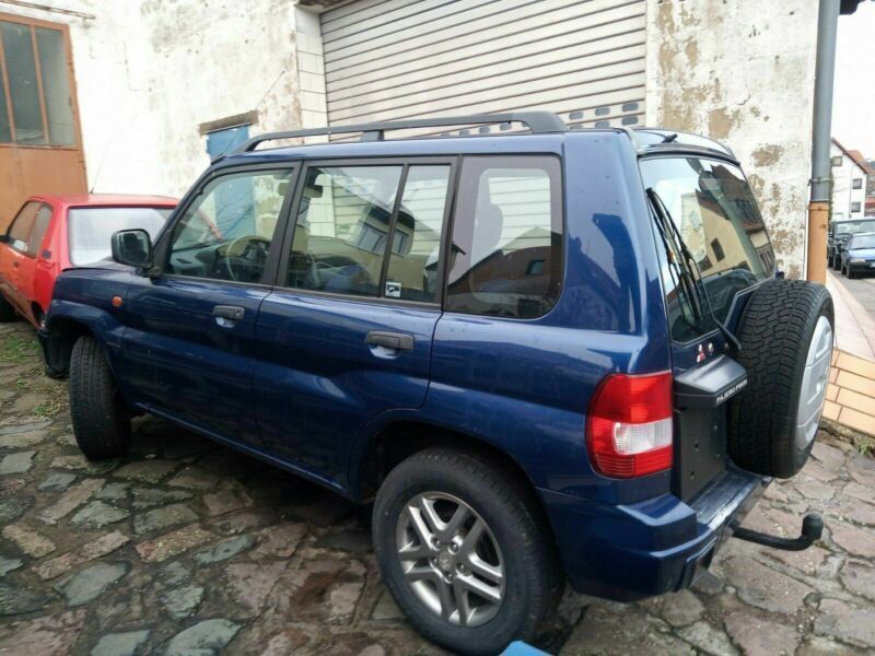 Mitsubishi pajero pinin 2005
