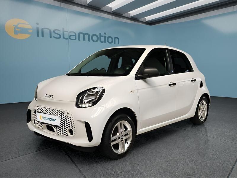 Weiß Gebraucht 2021 Smart ForFour Electric Drive Kleinwagen | 8.949 € (Fairer Preis) - Bild 1/4