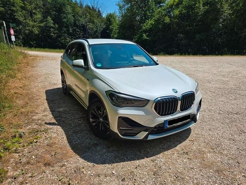 Gebraucht BMW X1 220 PS (161 kW) 2021 Weiß SUV