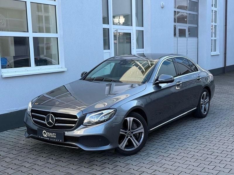 Gebraucht Mercedes E450 Luxury 367 PS (269 kW) 2019 Grau Limousine