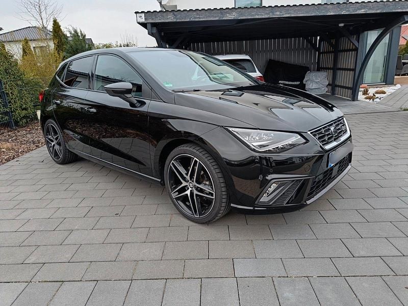 Schwarz Gebraucht 2020 Seat Ibiza Beats Kleinwagen | 17.250 € (Fairer Preis) - Bild 1/4