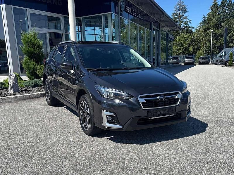 Dark grey Gebraucht 2020 Subaru XV Platinum SUV | 18.900 € (Fairer Preis) - Bild 1/4
