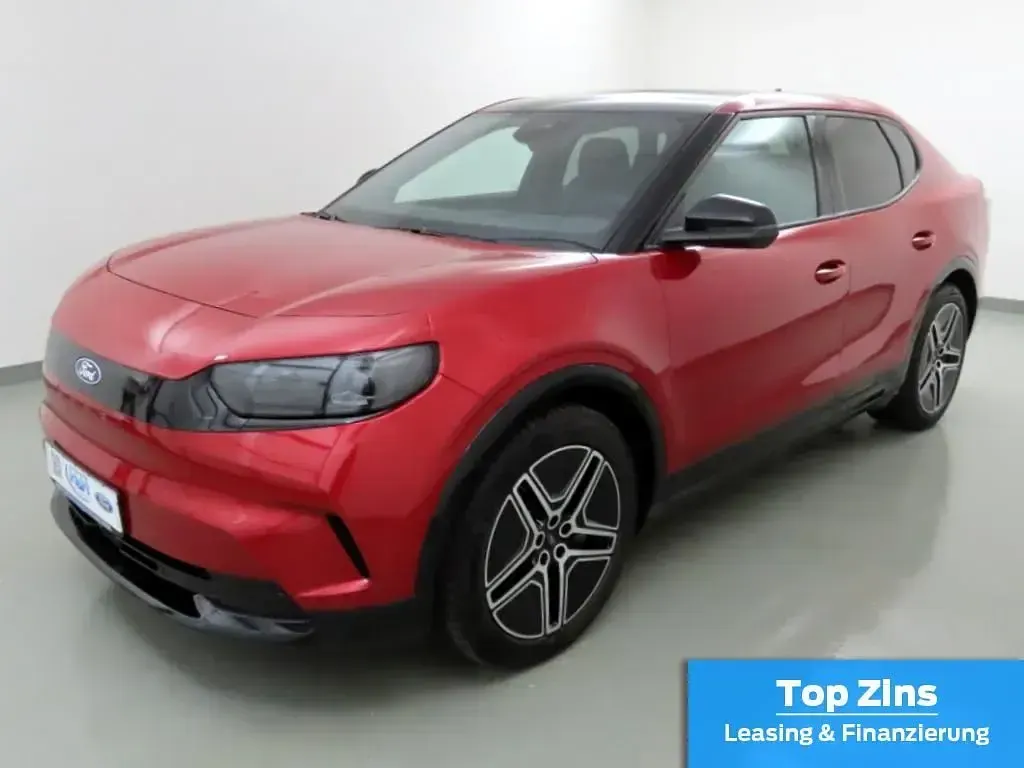 Używany Ford Capri Premium 250 kW (340 KM) 2024 Czerwony SUV