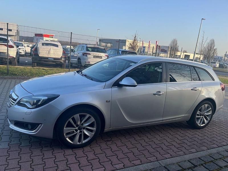 Gebraucht Opel Insignia Business Edition 163 PS (119 kW) 2014 Silber Kombi