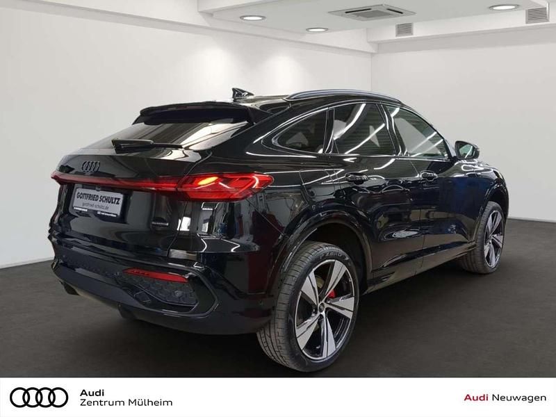 Gebraucht Audi Q5 Sportback Edition .1 204 PS (150 kW) 2025 Schwarz SUV
