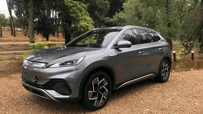 Grau Gebraucht 2023 BYD Atto 3 Design SUV | 24.499 € (Fairer Preis) - Bild 1/3