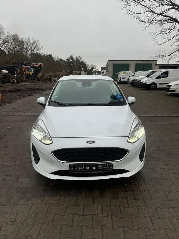 Gebraucht Ford Fiesta Trend 75 PS (55 kW) 2020 Weiß Kleinwagen