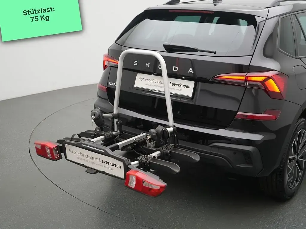 Neu Skoda Kamiq 150 PS (110 kW) 2025 Blackmagic SUV