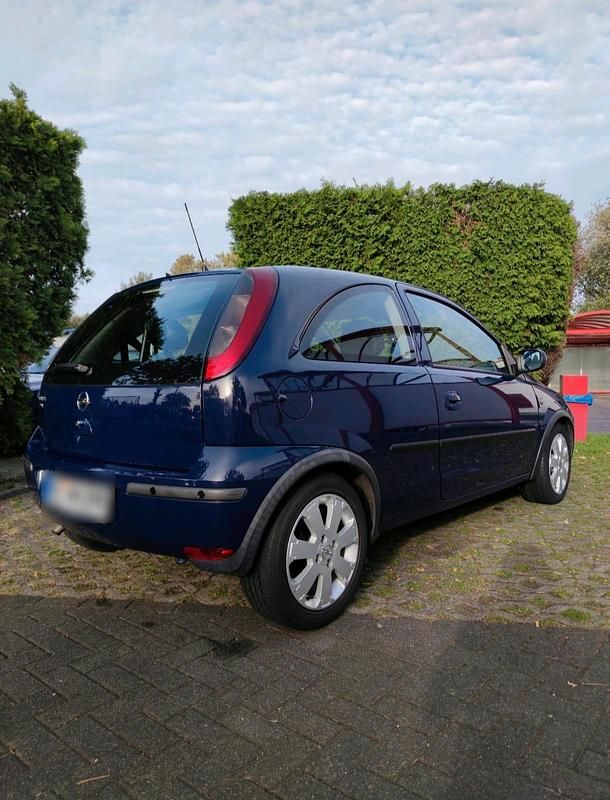Gebraucht Opel Corsa 60 PS (44 kW) 2004 Blau Kleinwagen