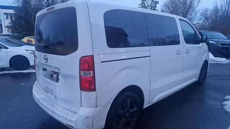 Gebraucht Opel Zafira Selection 177 PS (130 kW) 2020 Jade weiß Van / Kleinbus