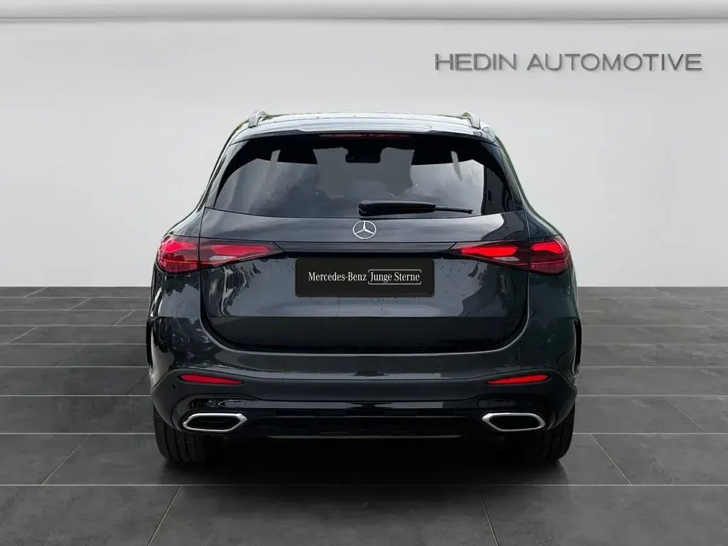 Gebraucht Mercedes GLC300 AMG 258 PS (189 kW) 2025 Grau SUV