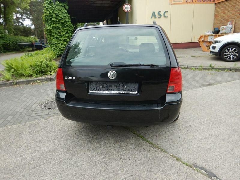 Gebraucht VW Bora 101 PS (74 kW) 2004 Kombi