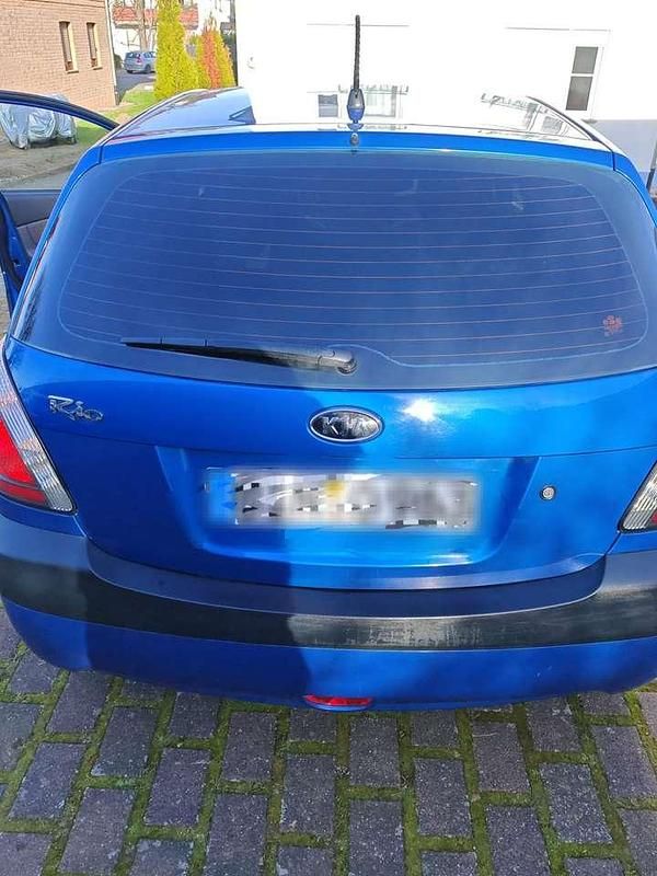 Gebraucht 2006 Kia Rio EX Limousine | 3.500 € (Teuer) - Bild 1/4