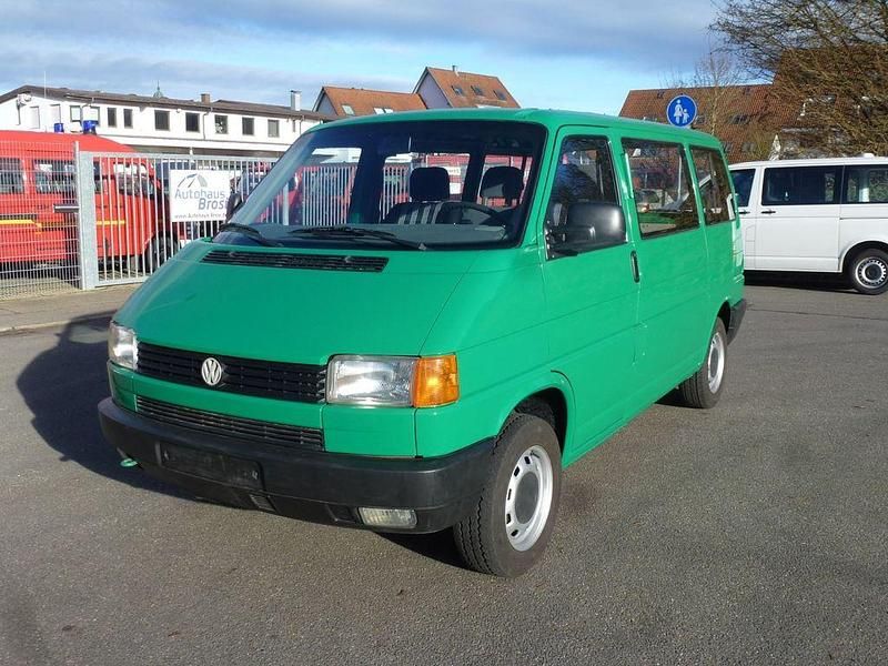 Grün Gebraucht 1994 VW T4 Van | 17.900 € - Bild 1/4