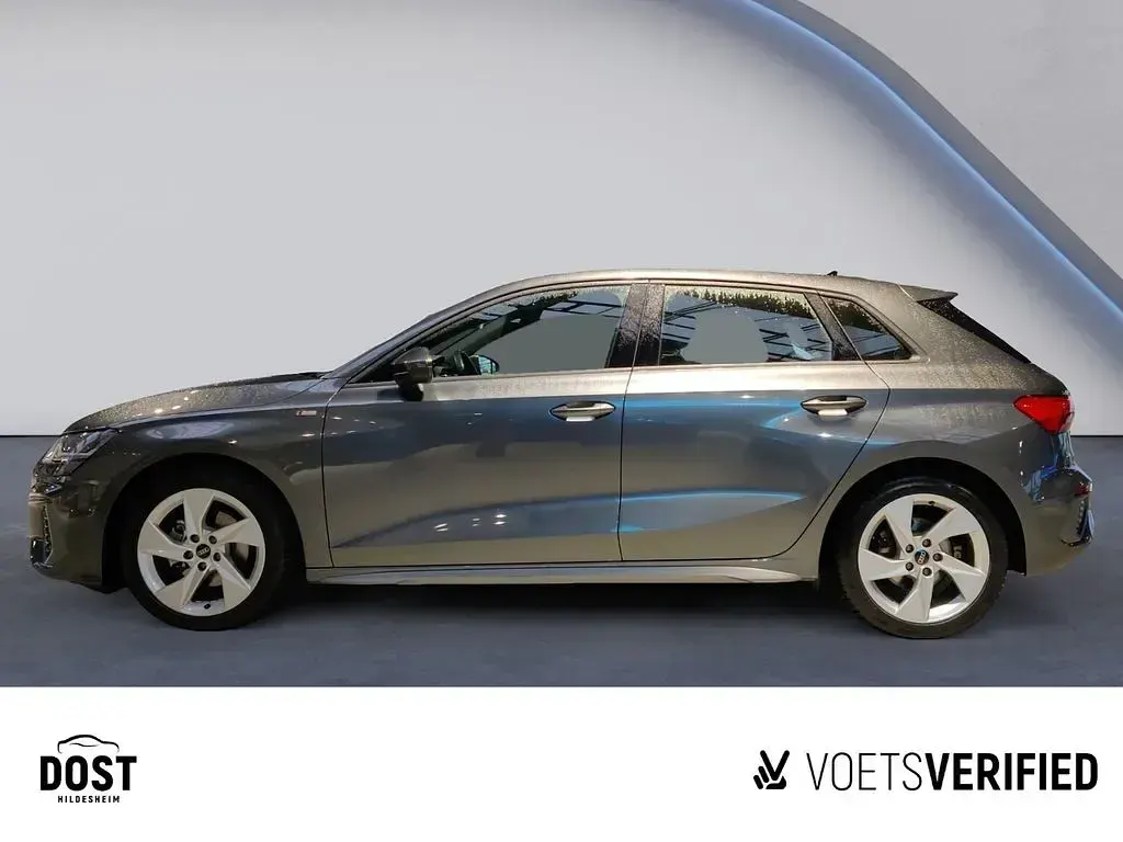 Gebraucht Audi A3 S-Line 110 PS (80 kW) 2022 Grau Limousine