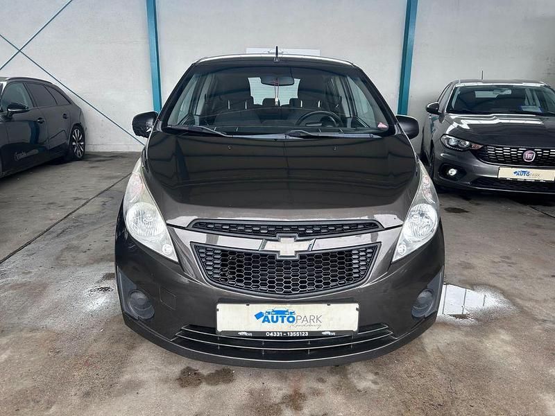 Gebraucht Chevrolet Spark 68 PS (50 kW) 2011 Braun Kleinwagen