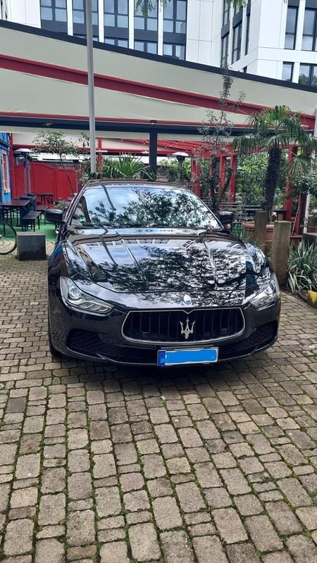 Gebraucht Maserati Ghibli 330 PS (242 kW) 2016 Schwarz Limousine
