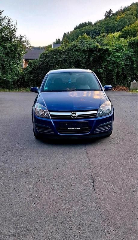 Blau Gebraucht 2005 Opel Astra Kleinwagen | 650 € (Superpreis) - Bild 1/4