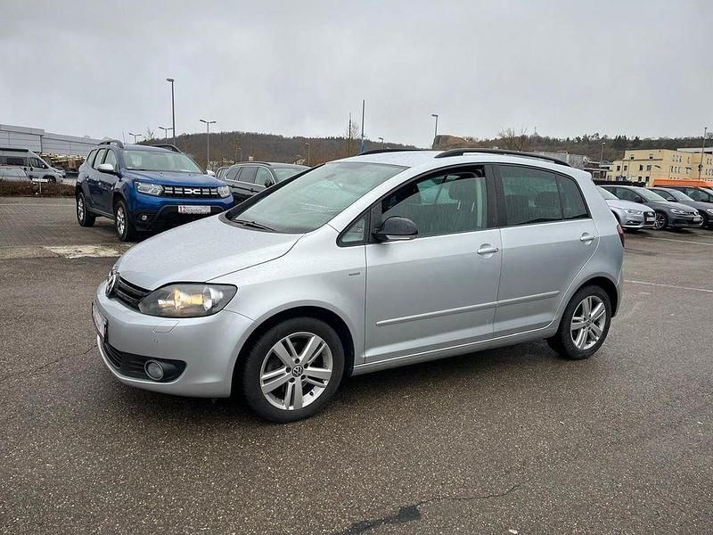 Gebraucht VW Golf VII 105 PS (77 kW) 2012 Silber Limousine