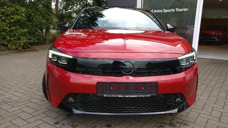 Rot Gebraucht 2024 Opel Corsa Limousine | 23.492 € (Teuer) - Bild 1/4