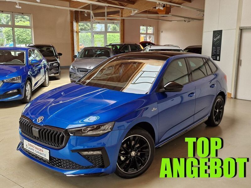 Blau Gebraucht 2024 Skoda Scala Monte Carlo Kleinwagen | 24.990 € (Teuer) - Bild 1/4