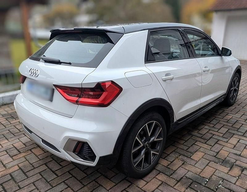 Gebraucht Audi A1 Comfort 110 PS (80 kW) 2021 Weiß Kleinwagen