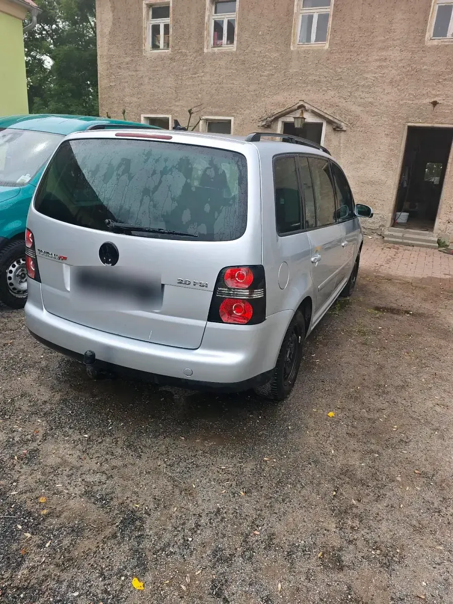 Gebraucht VW Touran 150 PS (110 kW) 2006 Silber Van / Kleinbus