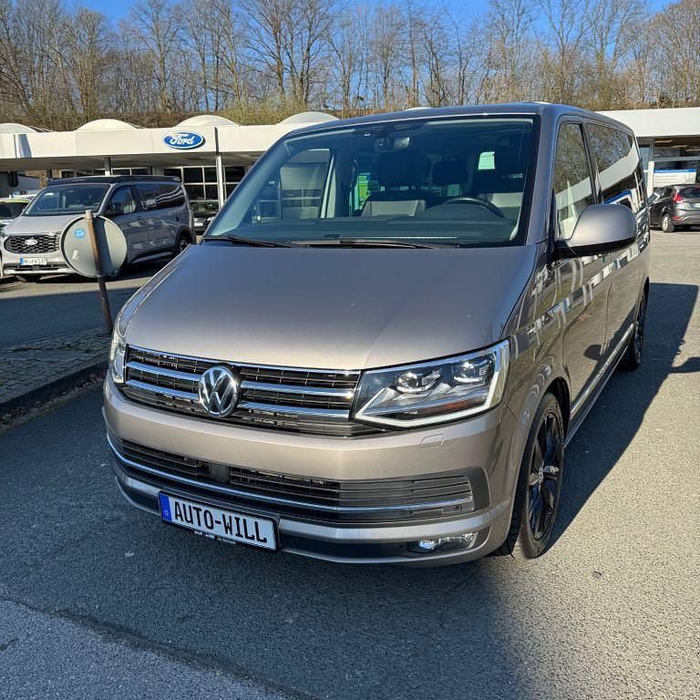 Gebraucht VW Transporter Highline 199 PS (146 kW) 2019 Beige Van